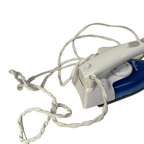Black & Decker Cable Electric Clothes Flat Steam Iron White Blue 8" x 5" x 5" - Picture 4 of 8